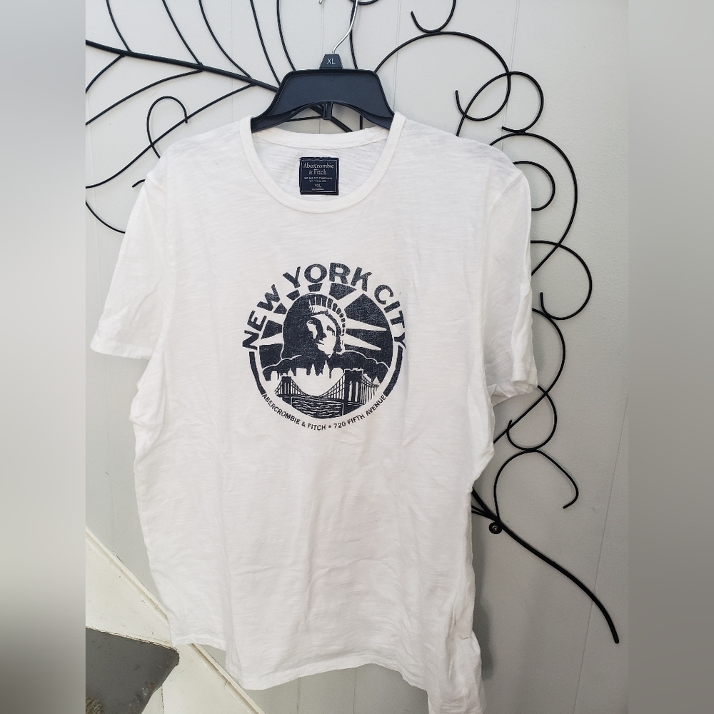 Abercrombie and Fitch NYC tshirt sz XXL 100% cotton
